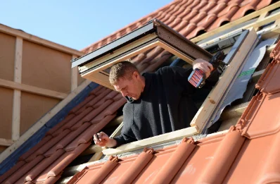 Pose de fenêtres de toit Velux à Sazeret
